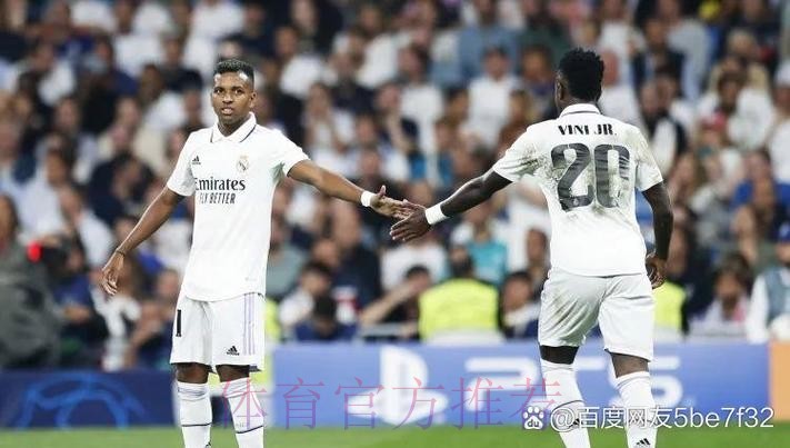 罗马接近与斯维拉尔续约 皇马有意后卫恩迪卡 罗马接近与斯维拉尔续约 皇马有意后卫恩迪卡